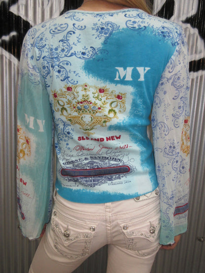 Vintage Design Top