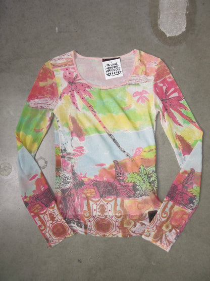 Vintage Design Top