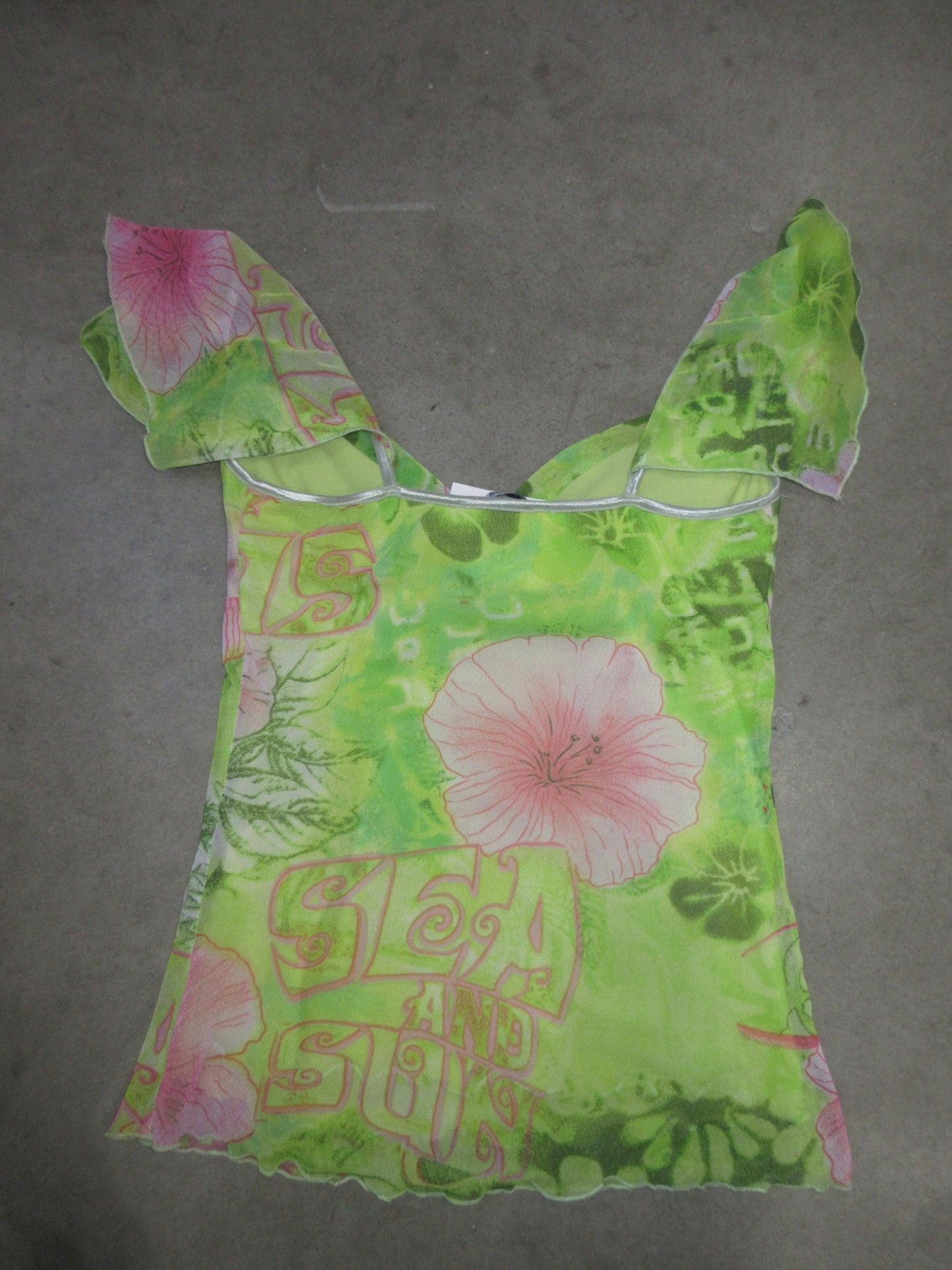 Vintage Design Top