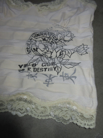 Vintage Design Top