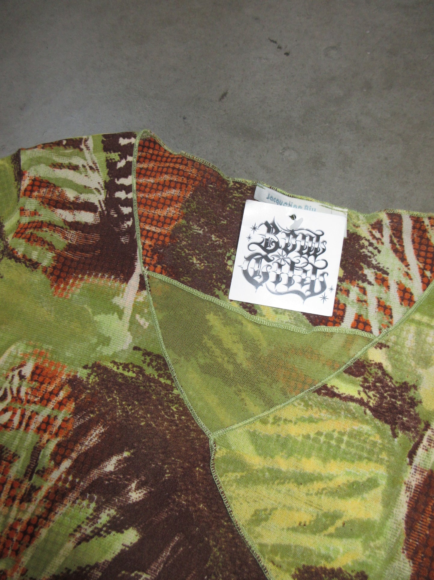 Vintage Design Top