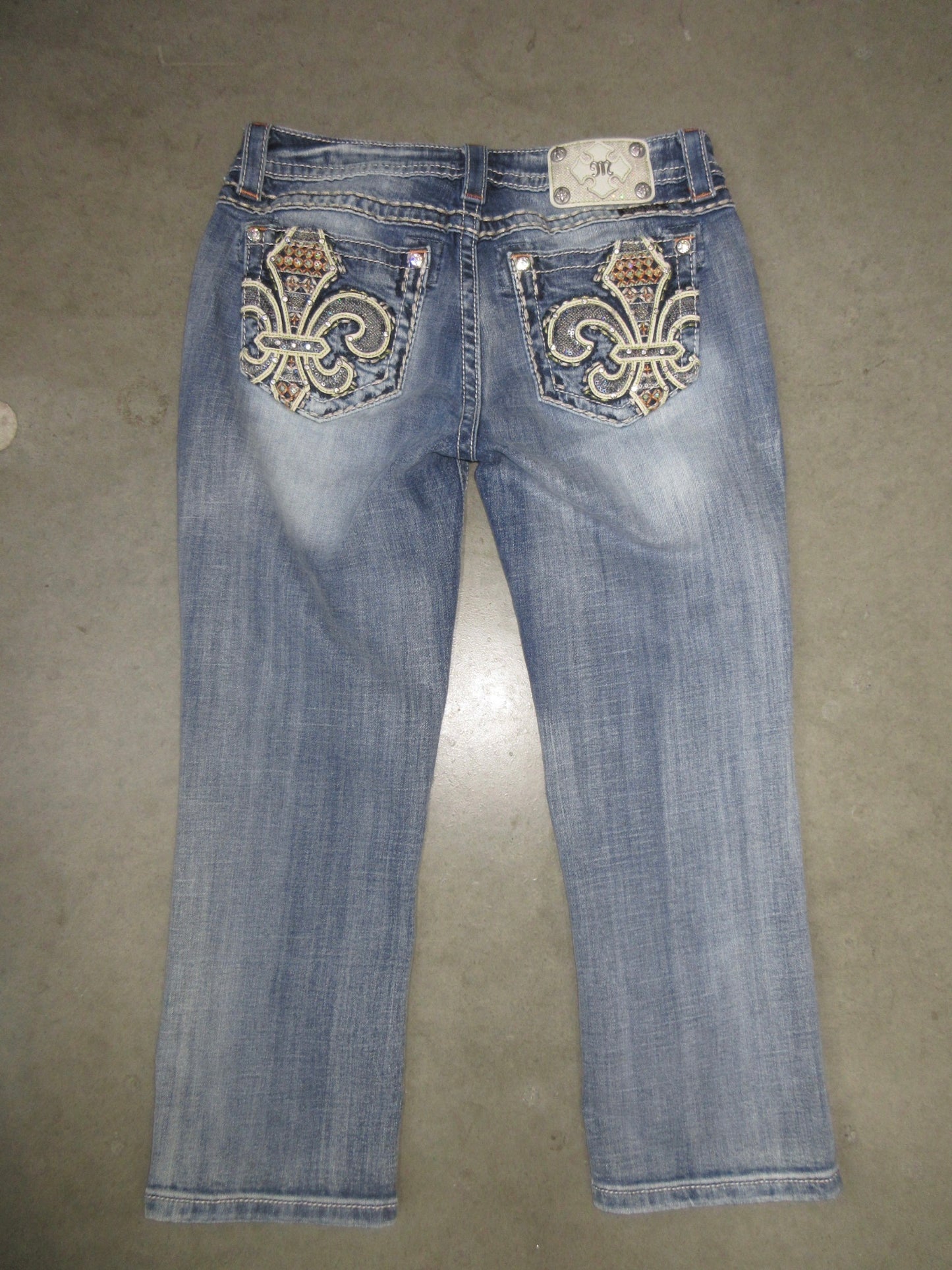 MissMe Vintage Design Capri Pants