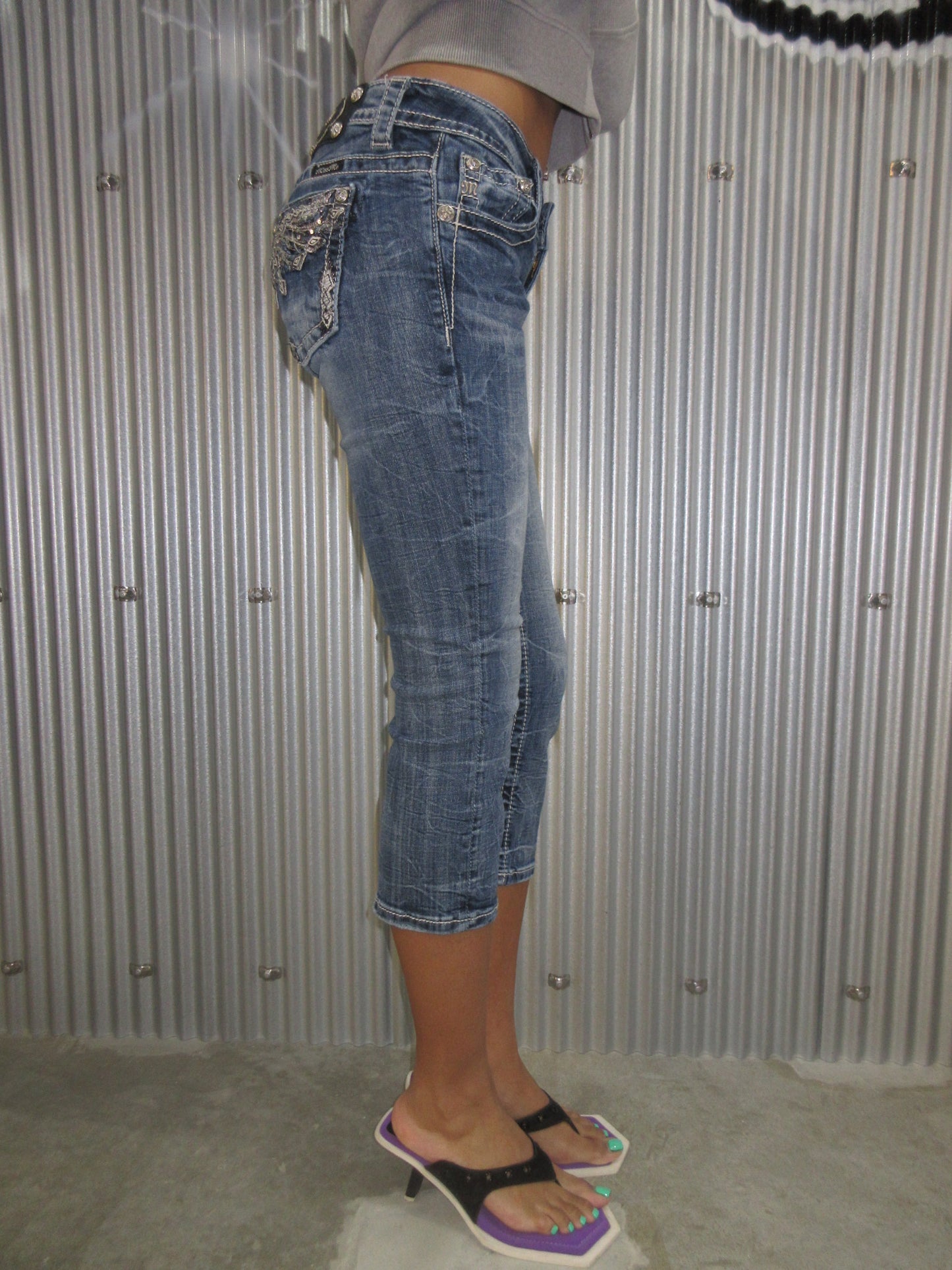 MissMe Vintage Design Capri Pants