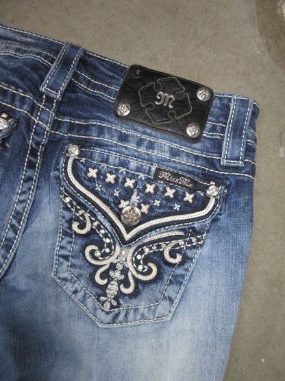 MissMe Vintage Design Capri Pants
