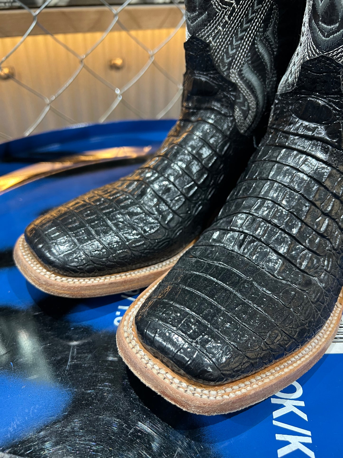 Vintage Design Western Boots
