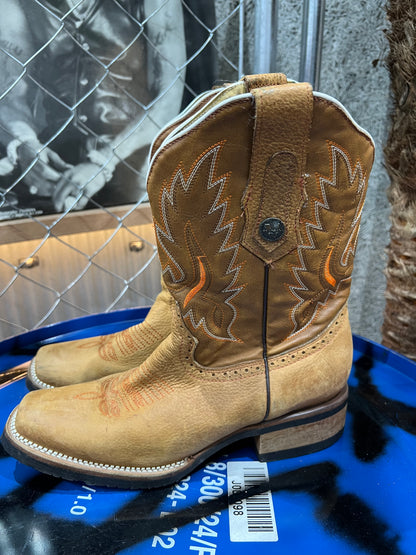Vintage Design Western Boots