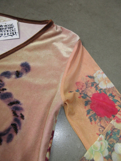 Vintage Design Top