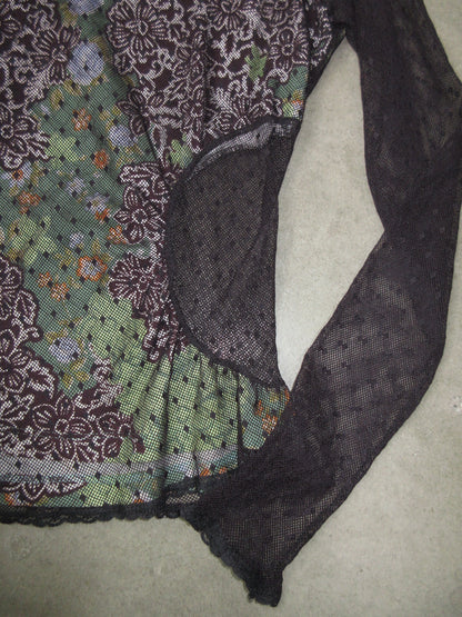Vintage Design Top