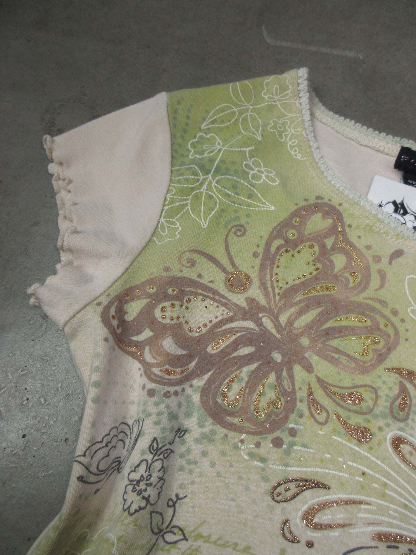 Vintage Design Top
