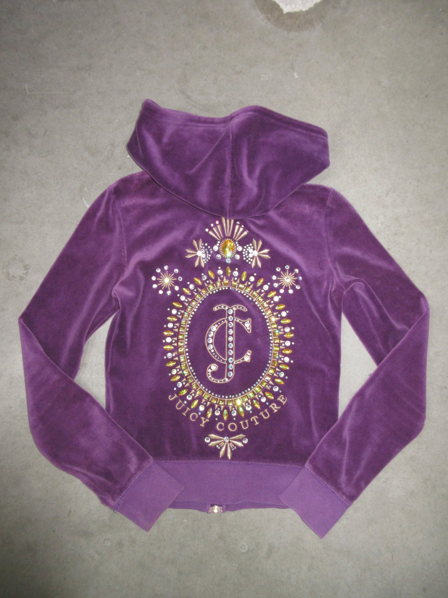 Juicy Couture Vintage Design Zip Top