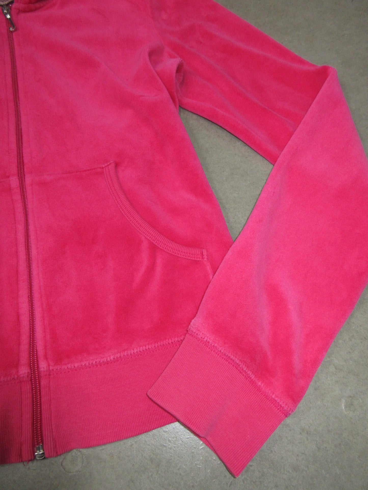 Juicy Couture Vintage Design Zip Top