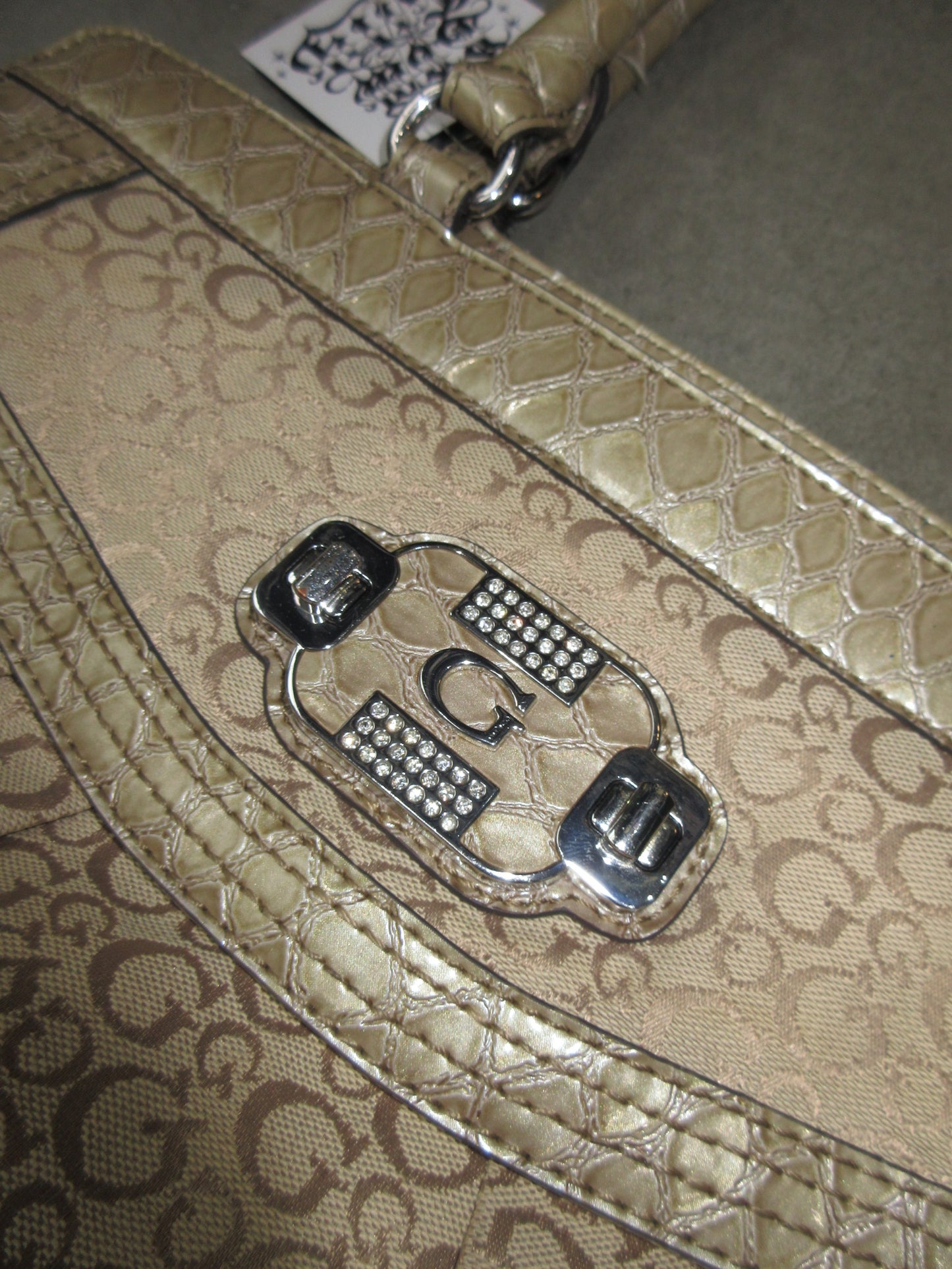 Guess Vintage Design Bag