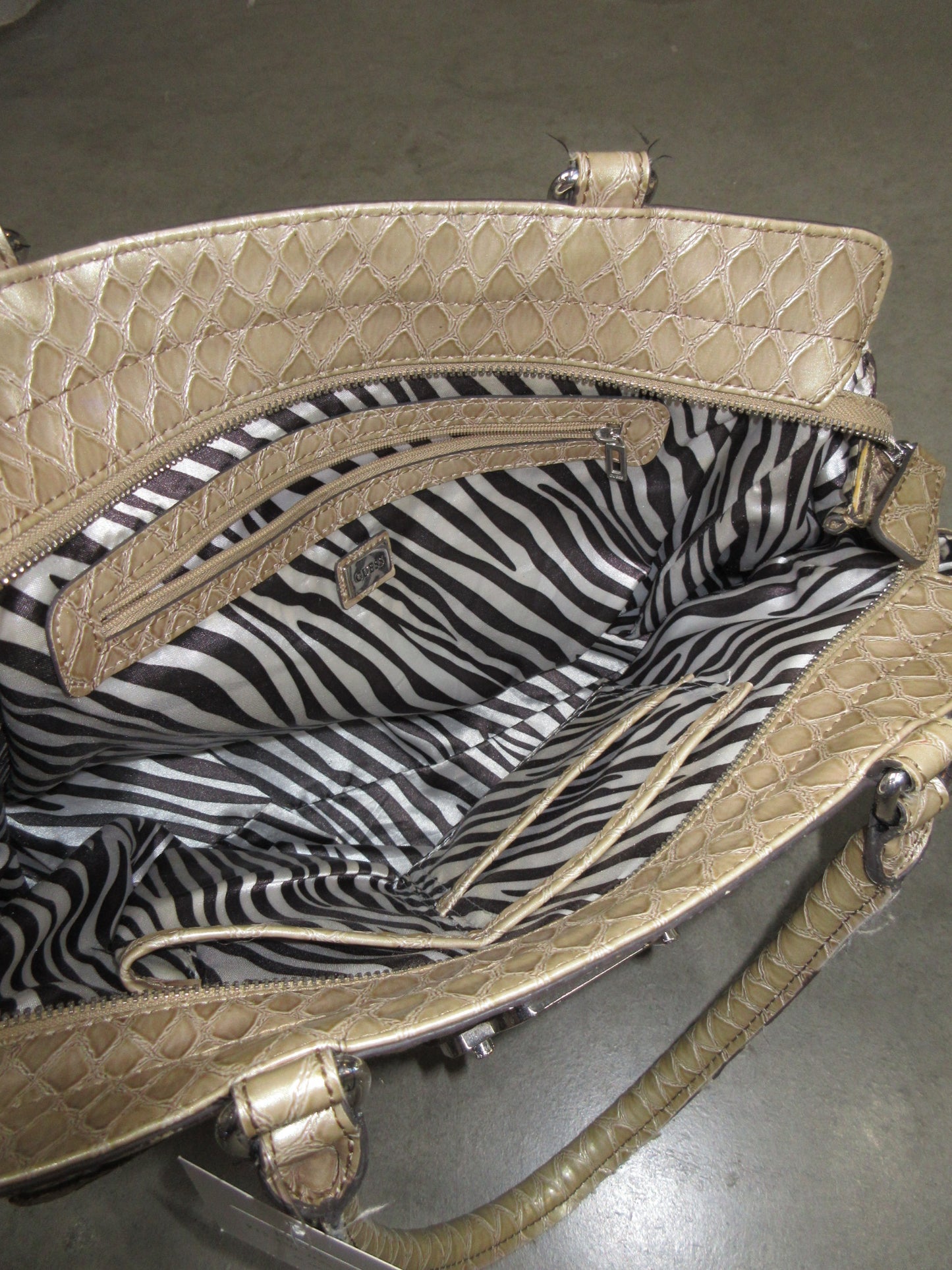 Guess Vintage Design Bag