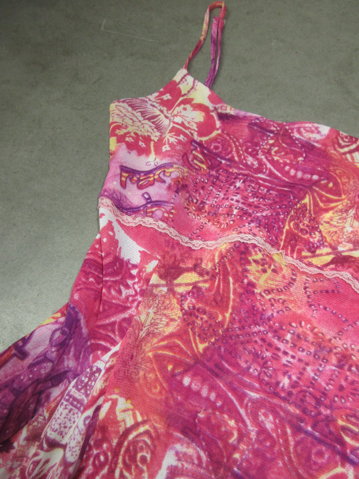 Vintage Design Top
