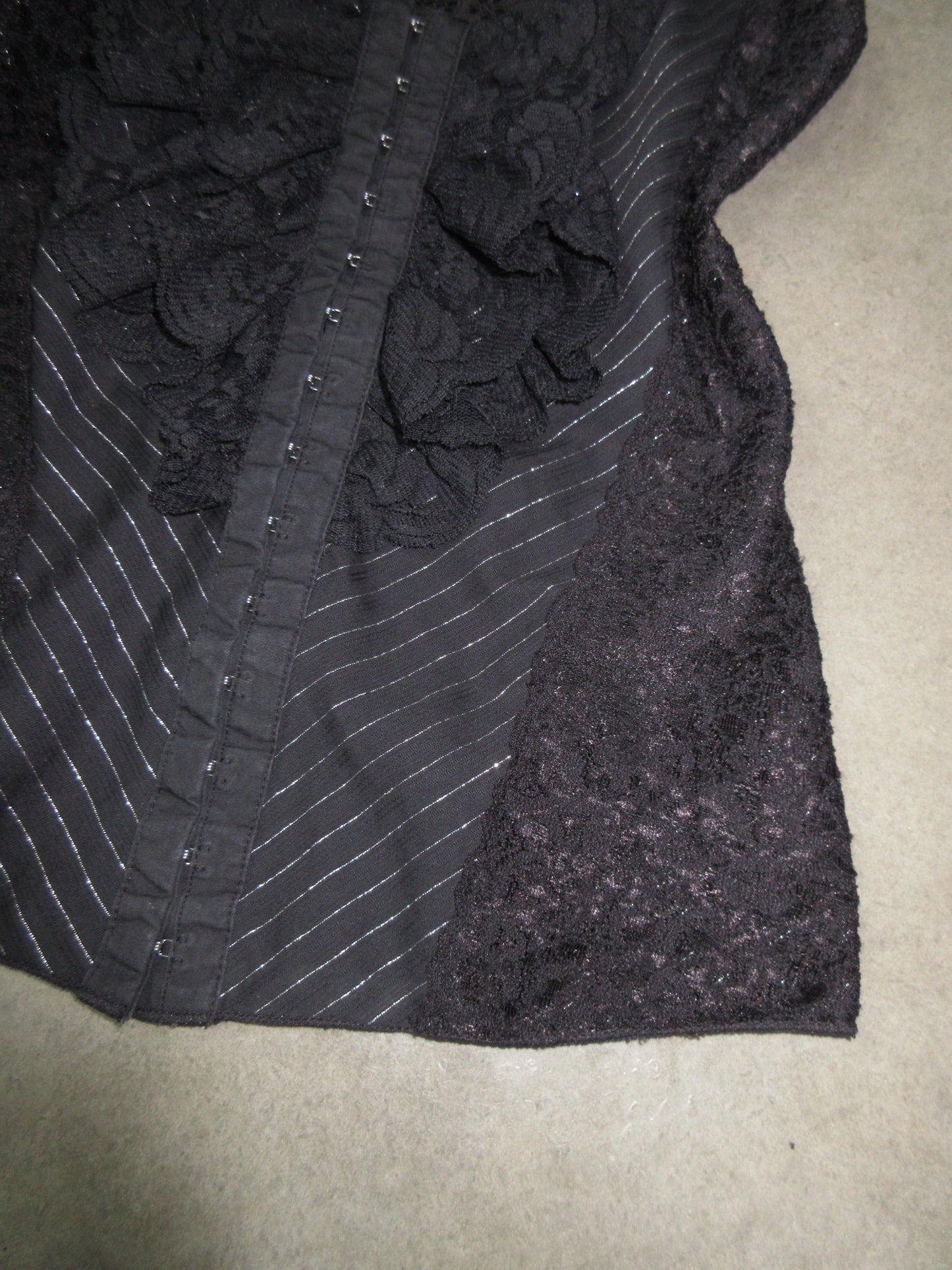 Guess Vintage Design Top