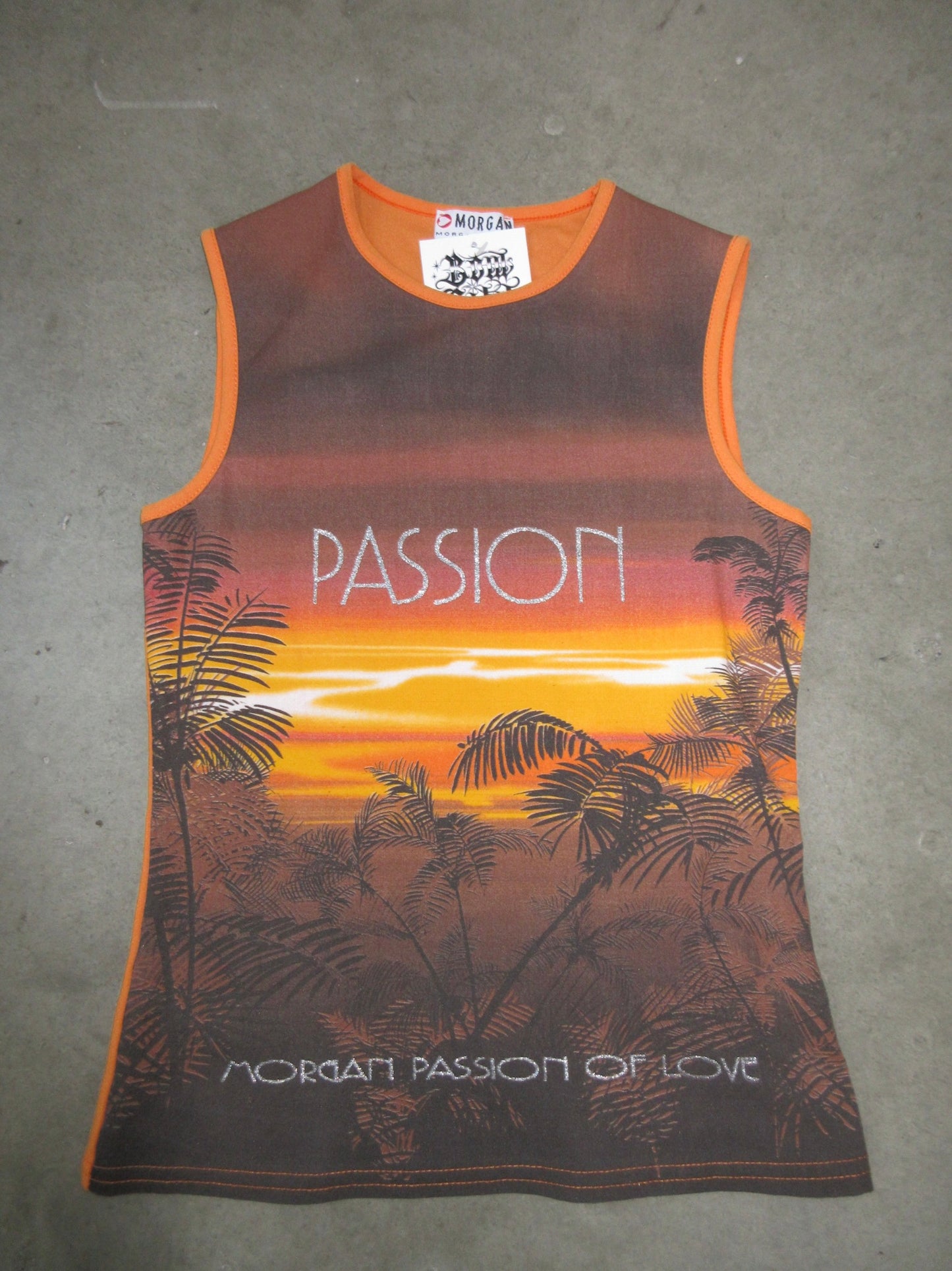 Vintage Design Top