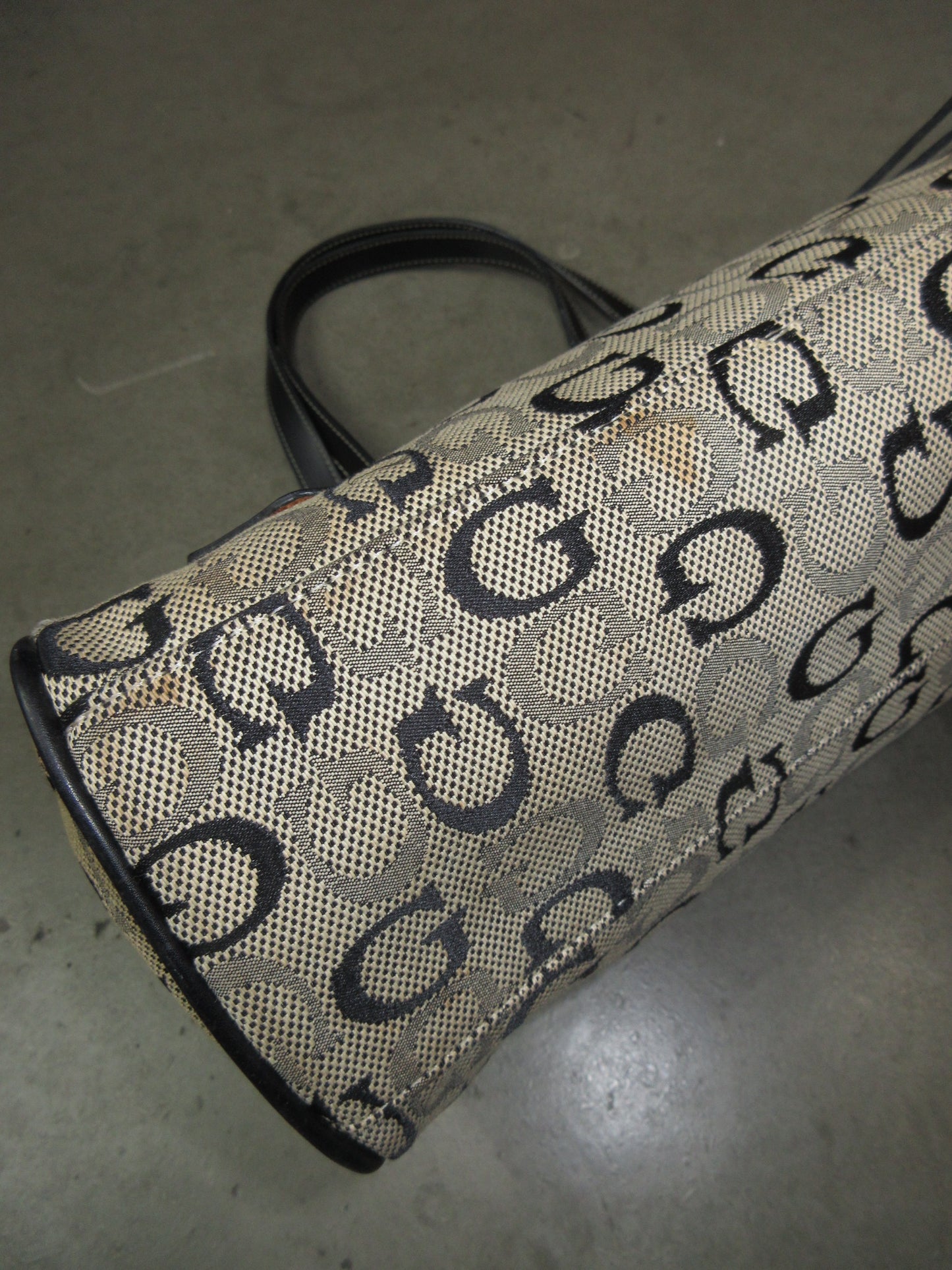 Guess Vintage Design Bag