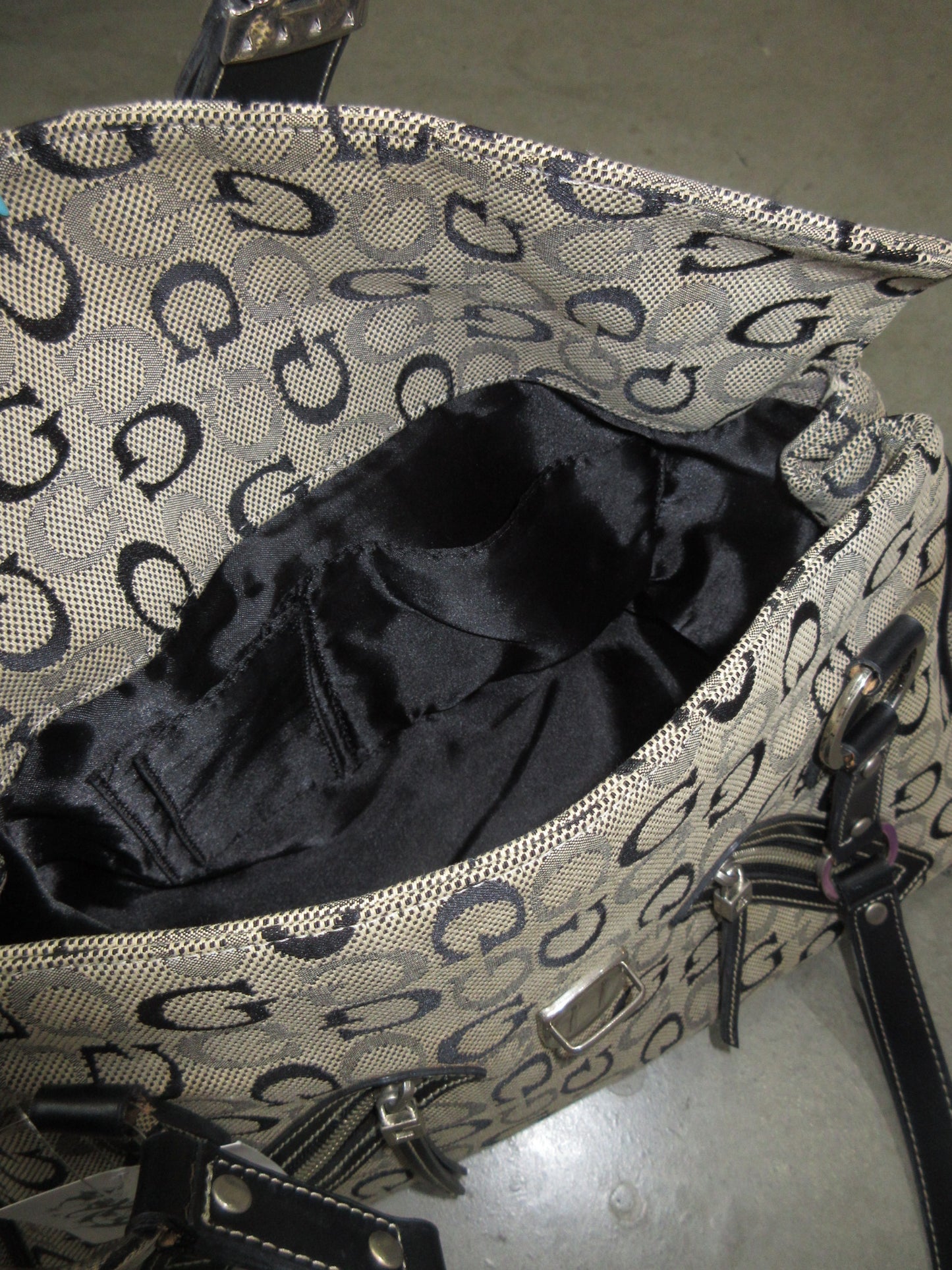 Guess Vintage Design Bag