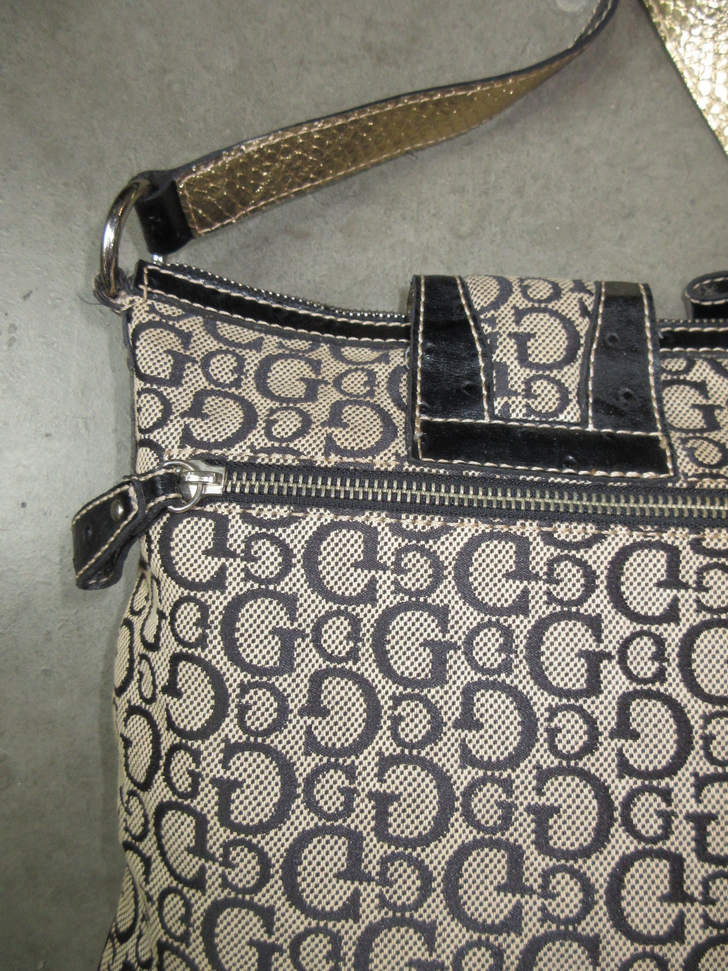Guess Vintage Design Bag