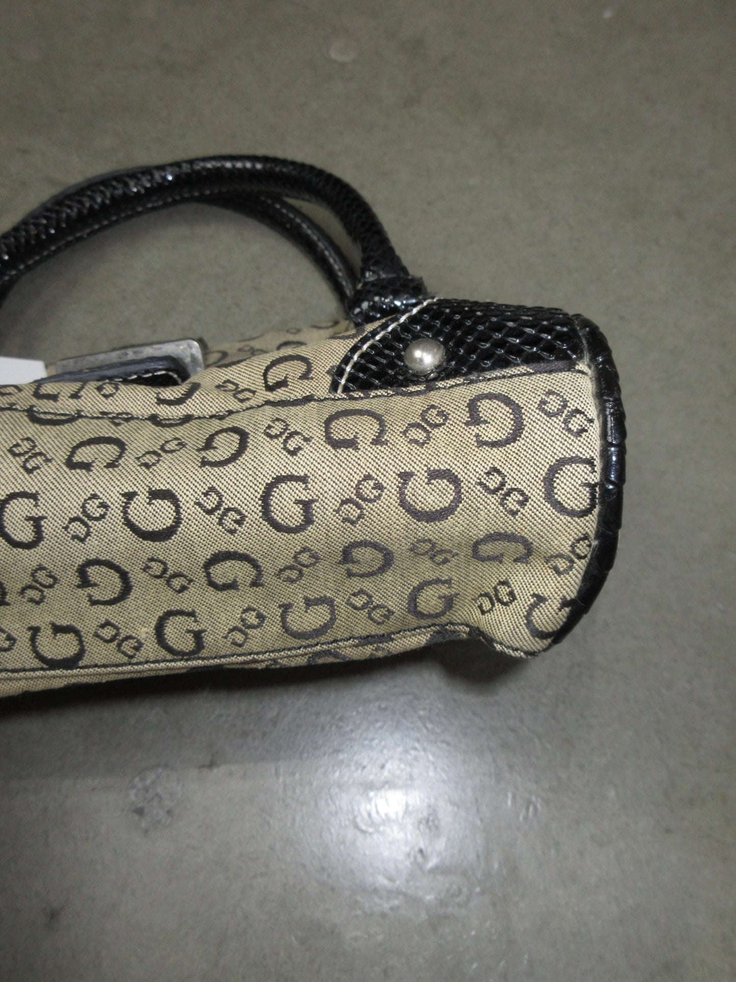 Guess Vintage Design Bag