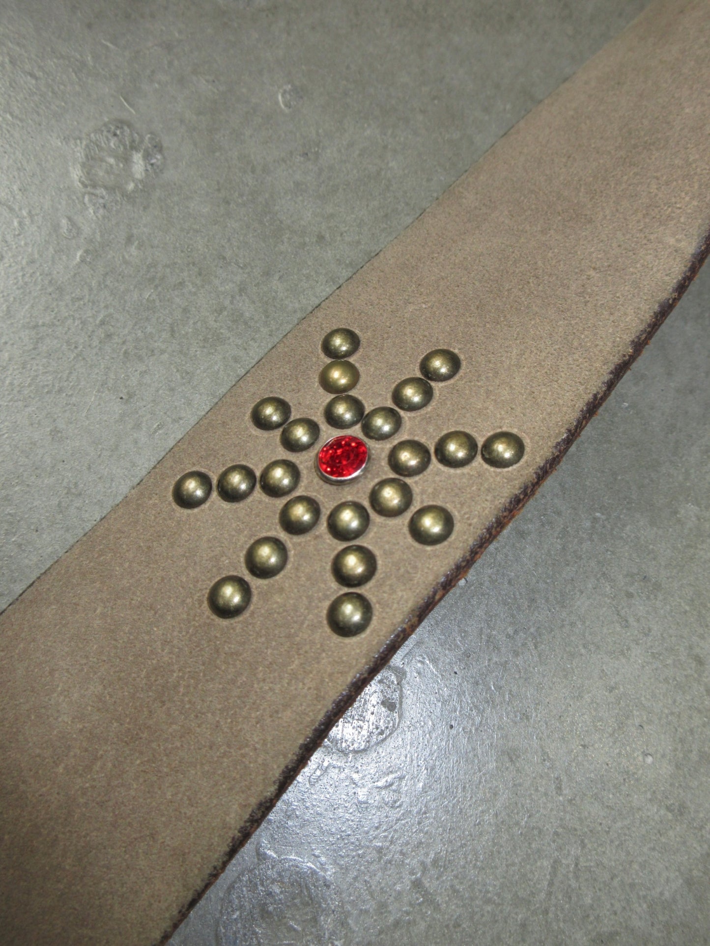Vintage Design Belt
