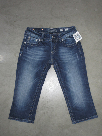 MissMe Vintage Design Capri Pants