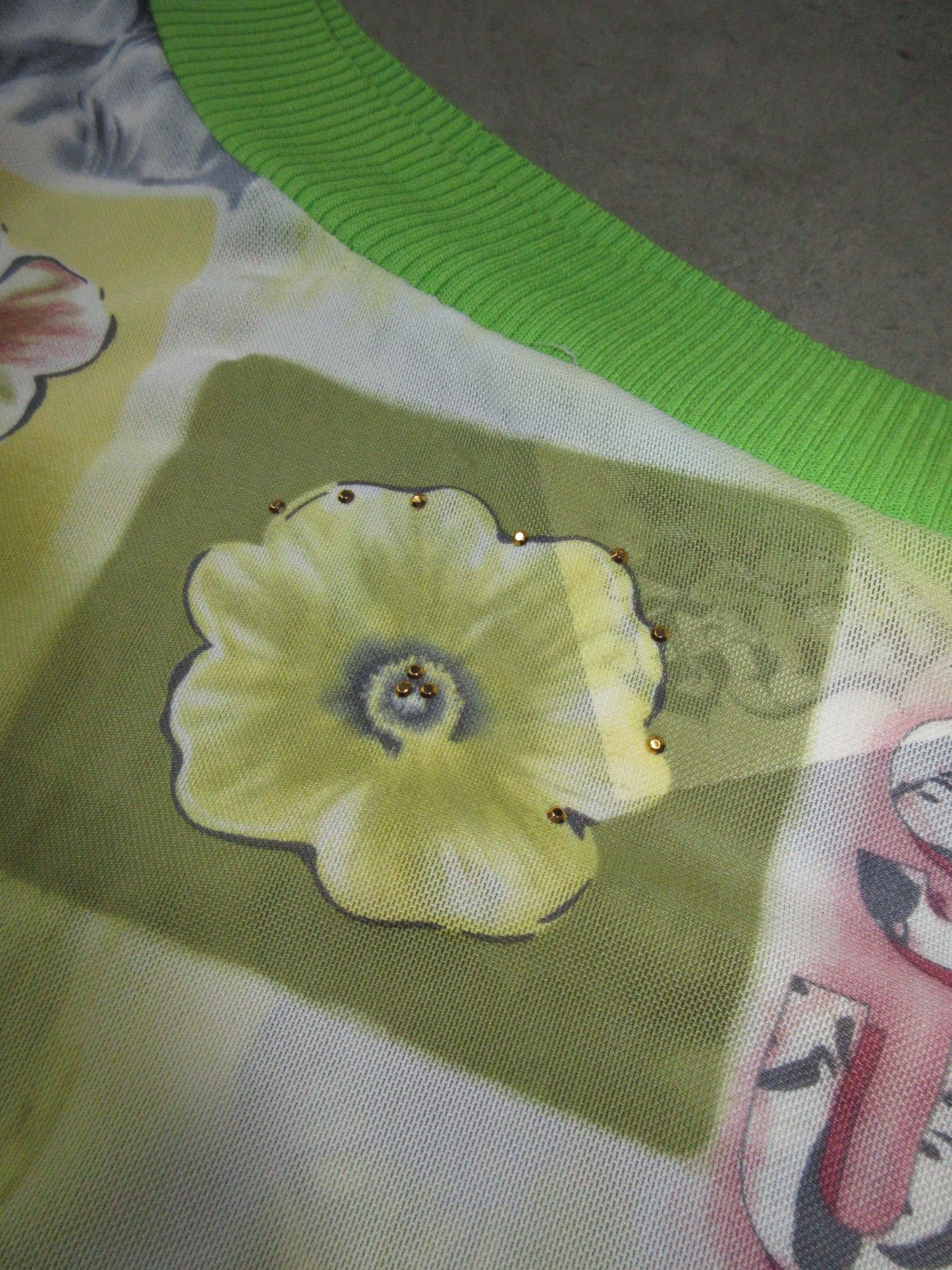 Vintage Design Top