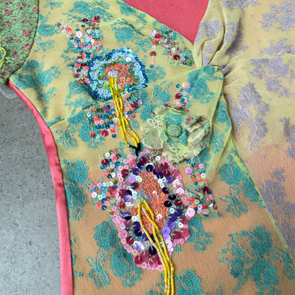 Vintage Design Top