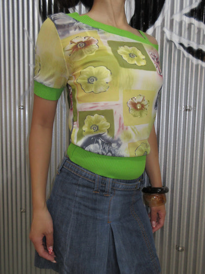 Vintage Design Top