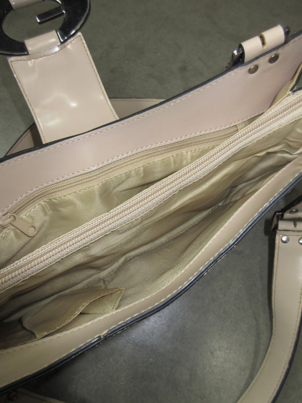 Guess Vintage Design Bag