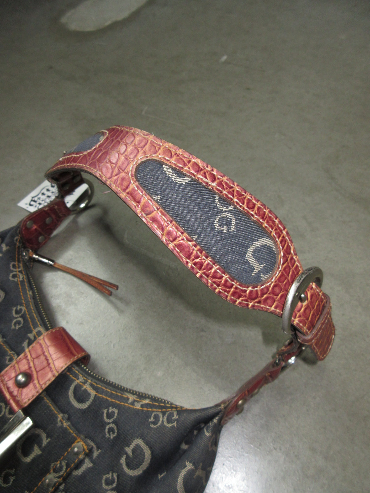 Guess Vintage Design Bag