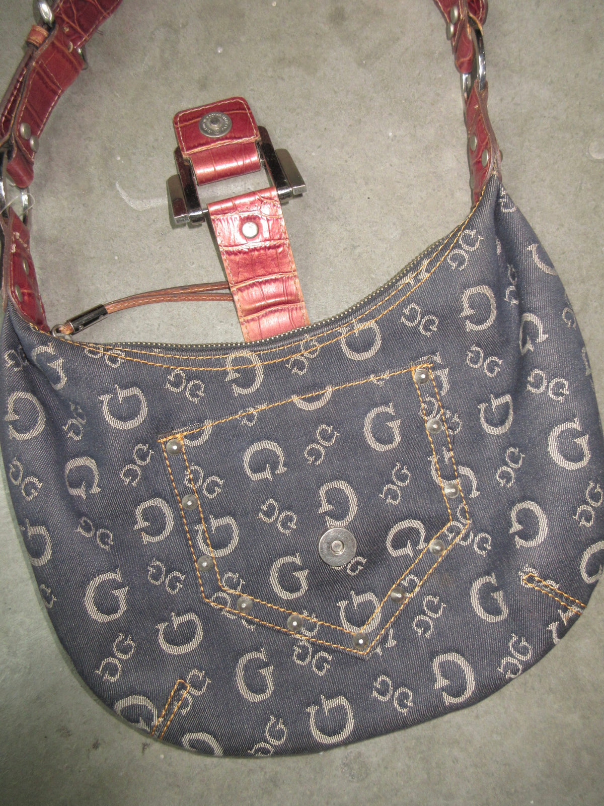 Guess Vintage Design Bag