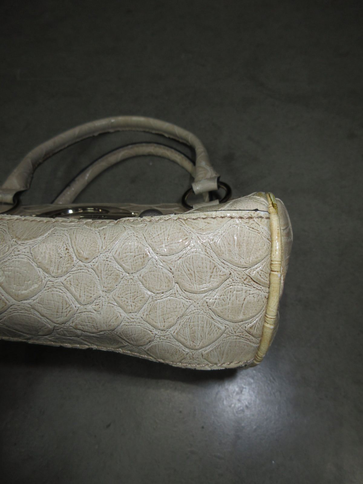 Guess Vintage Design Bag