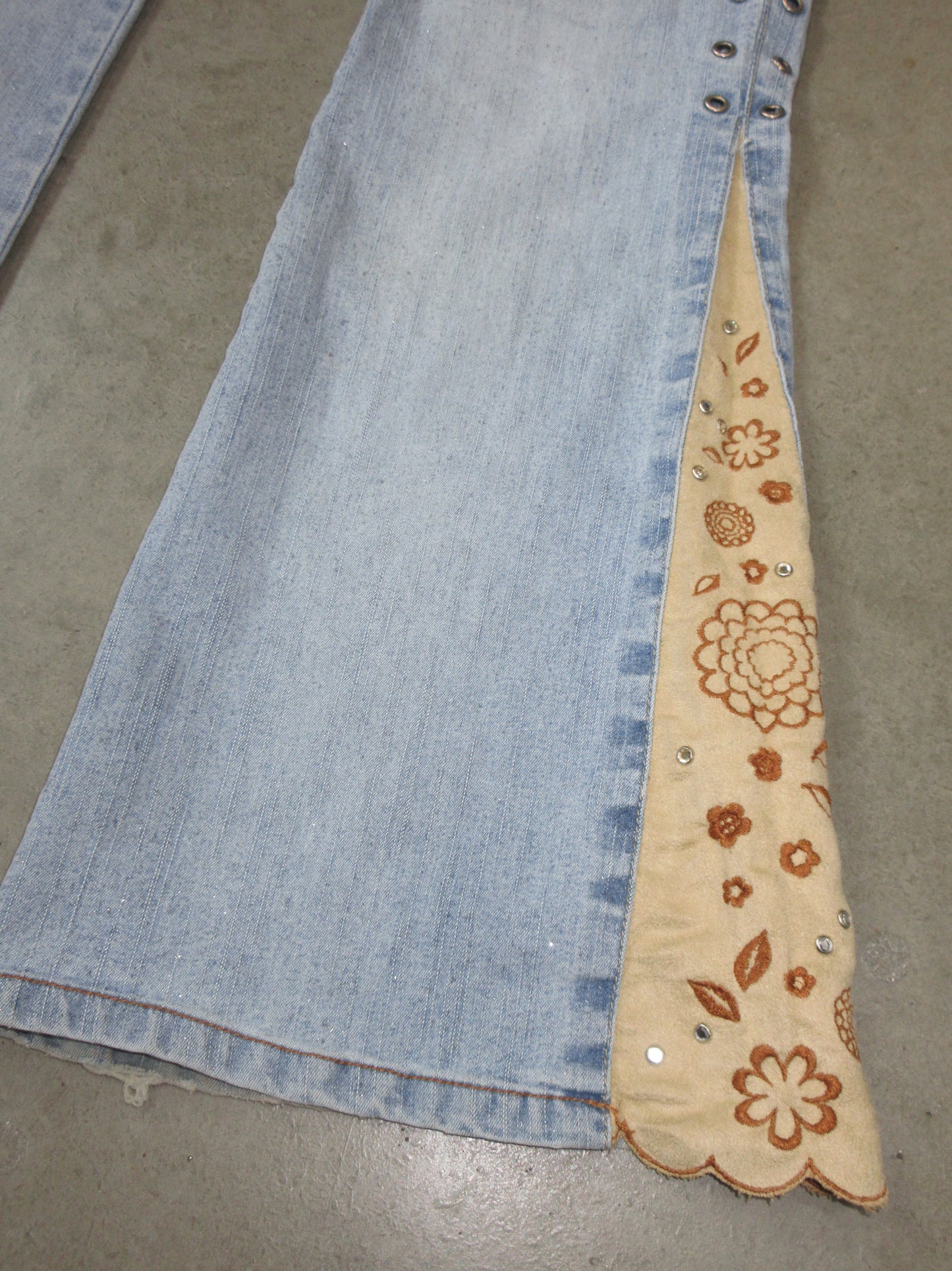 Vintage Design Flare Pants
