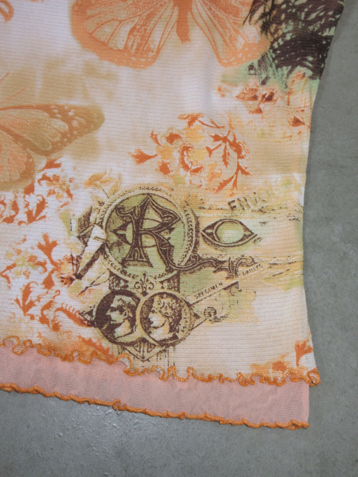Vintage Design Top