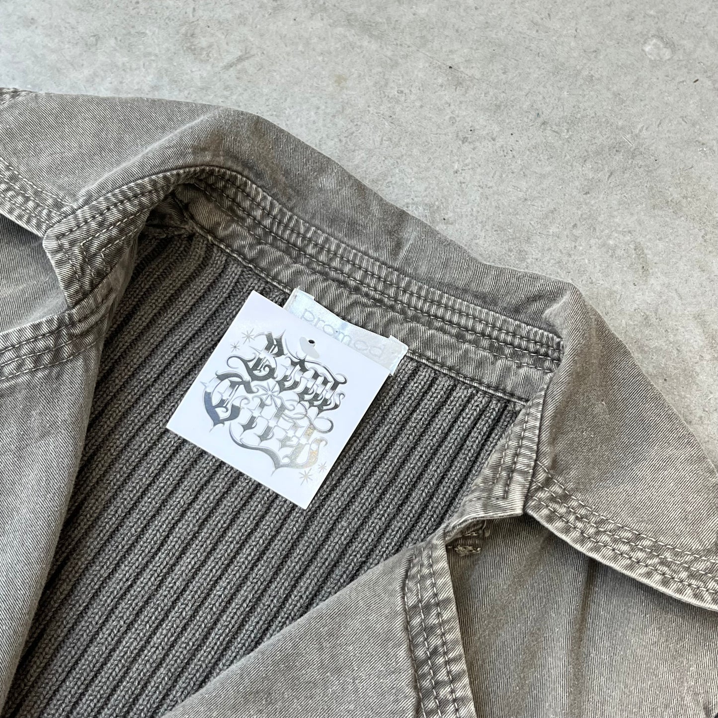 Vintage Design Top
