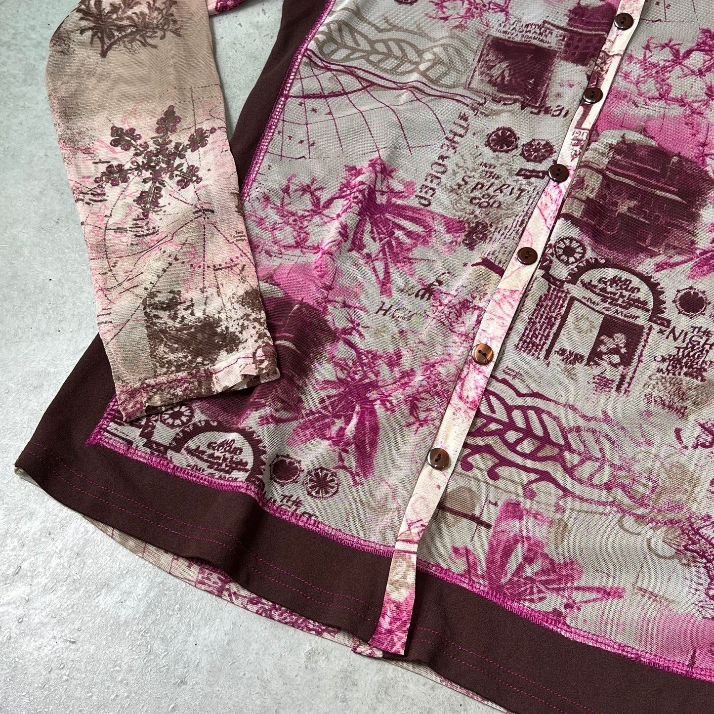 Vintage Design Top