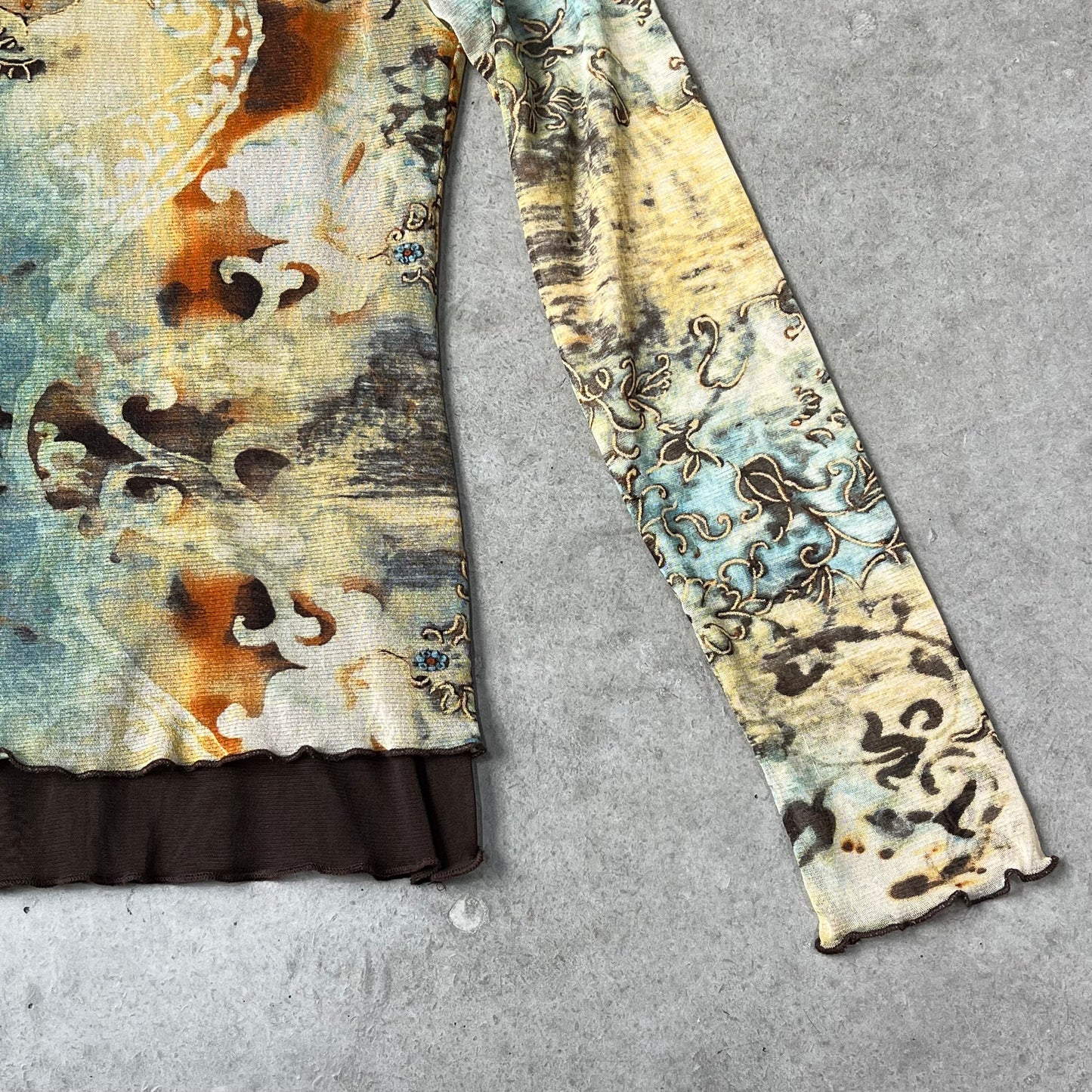 Vintage Design Top