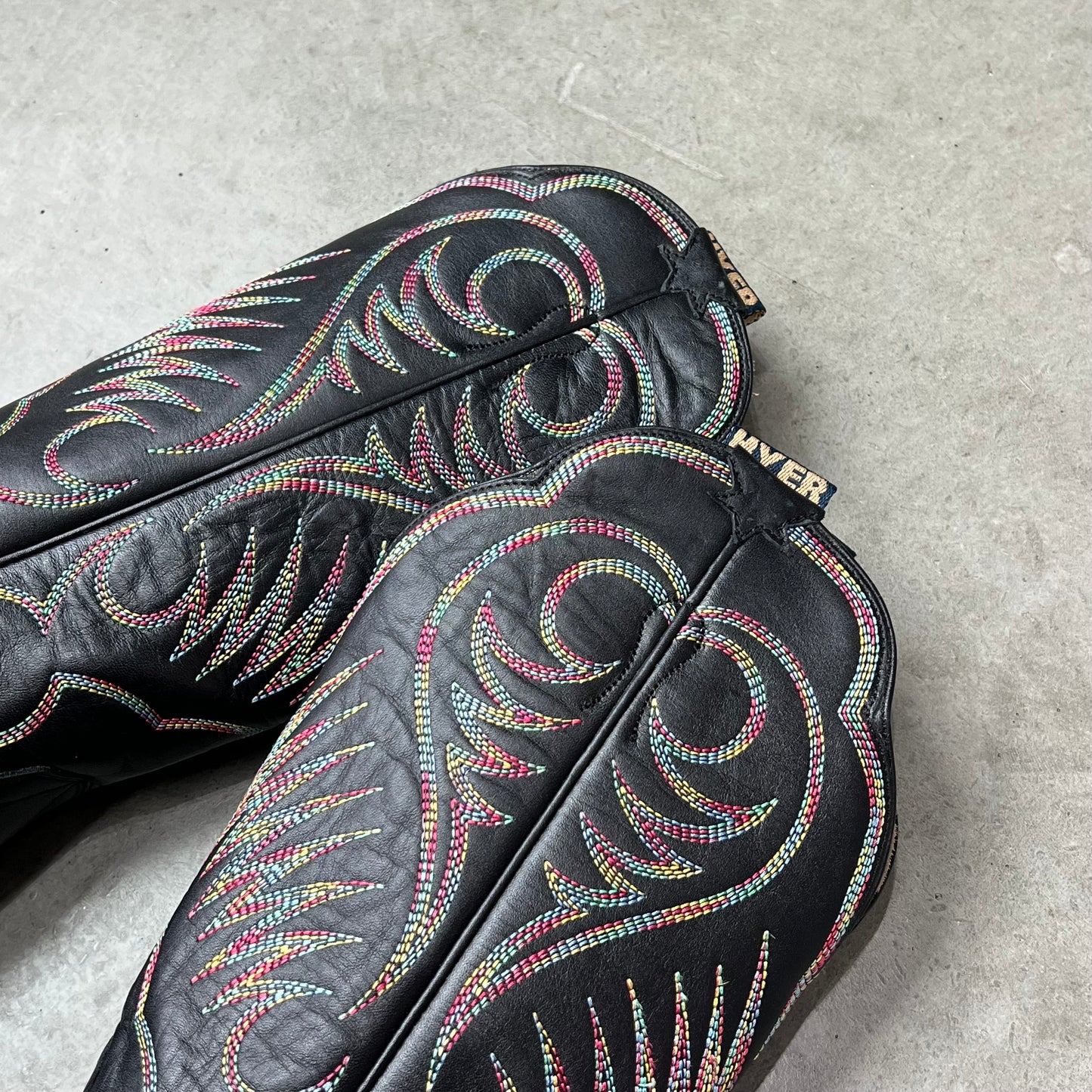 Vintage Design Western Boots