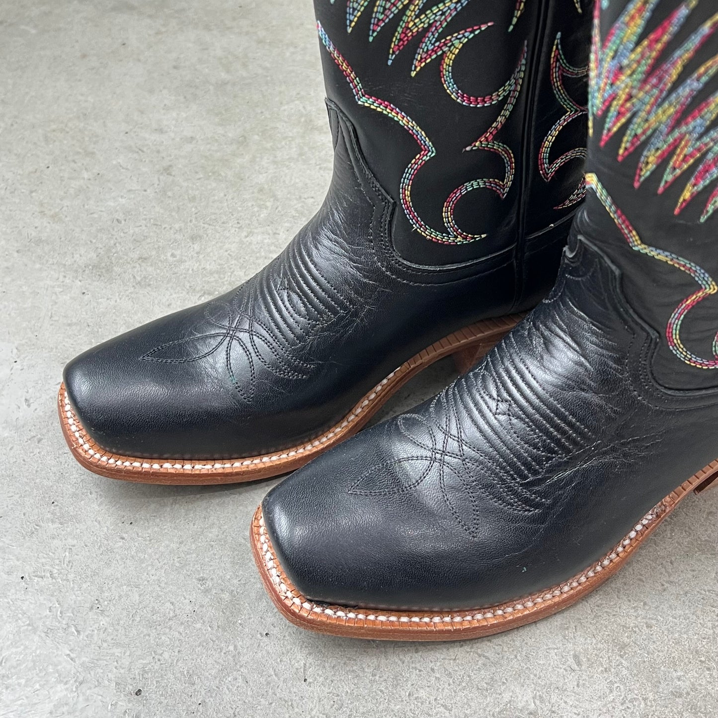 Vintage Design Western Boots