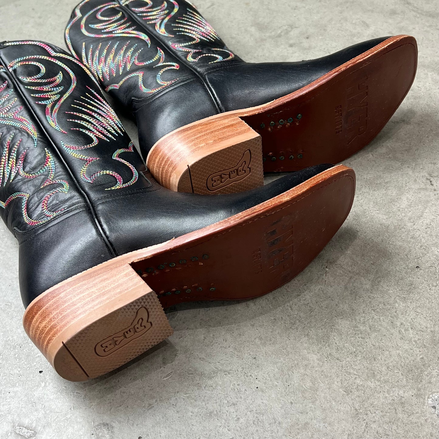 Vintage Design Western Boots