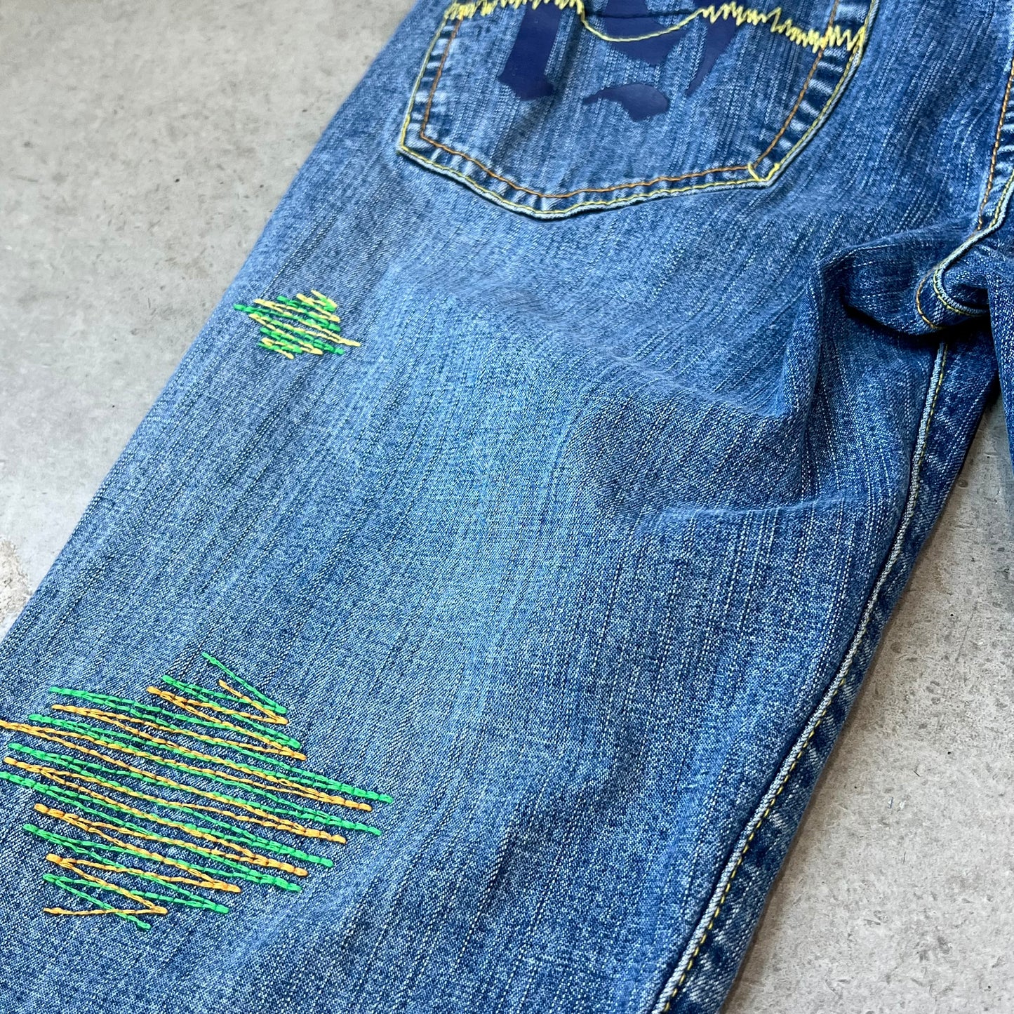 Vintage Design Flare Pants