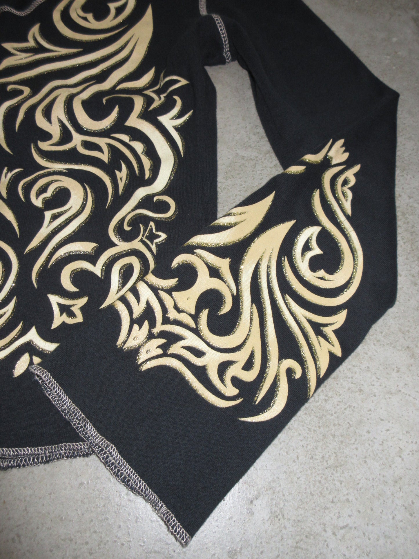 Vintage Design Top