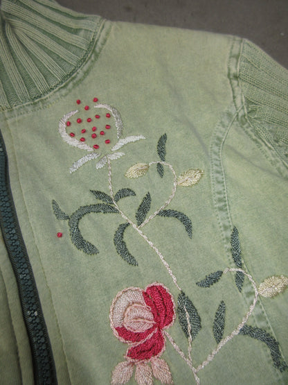 Vintage Design Zip Top