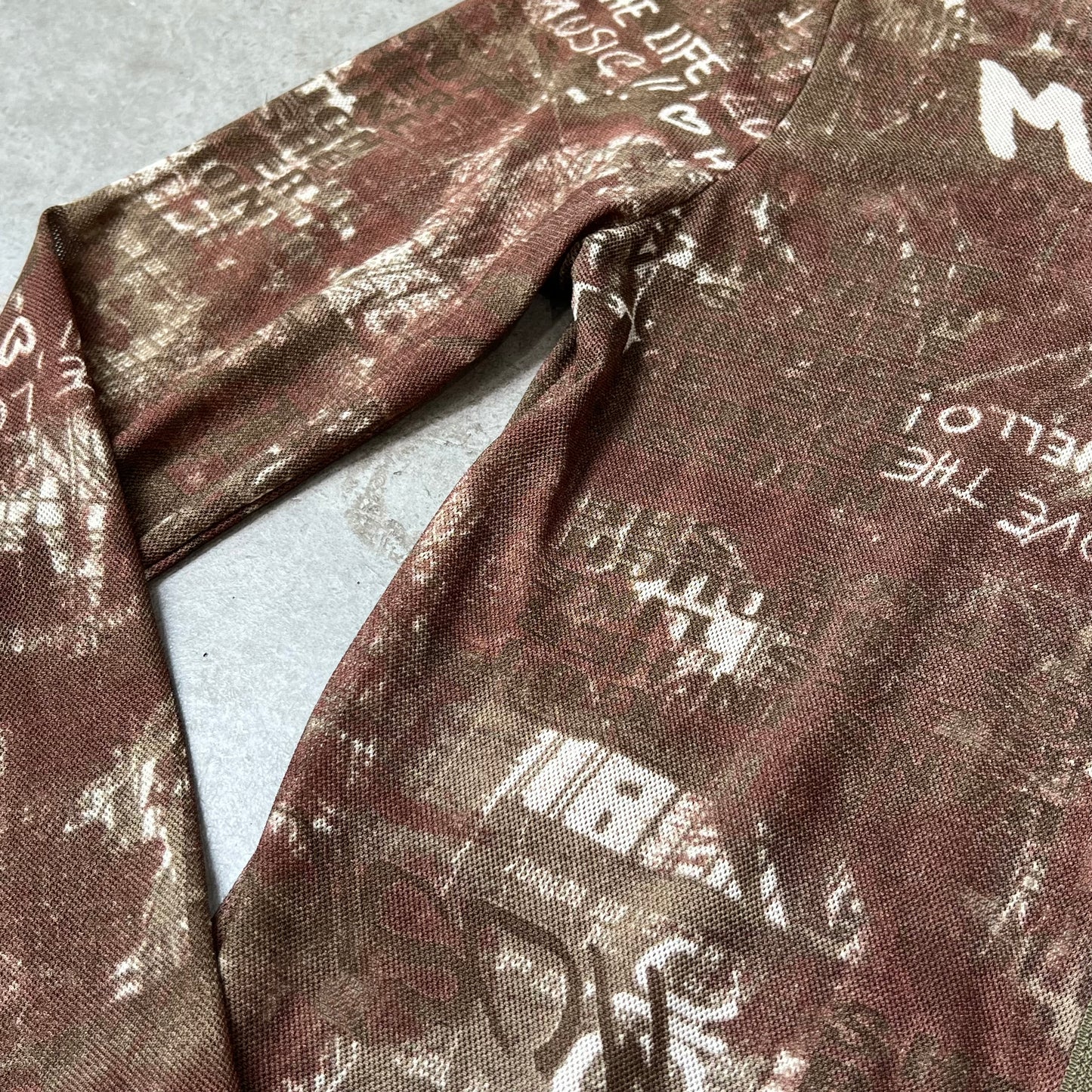 Vintage Design Zip Top