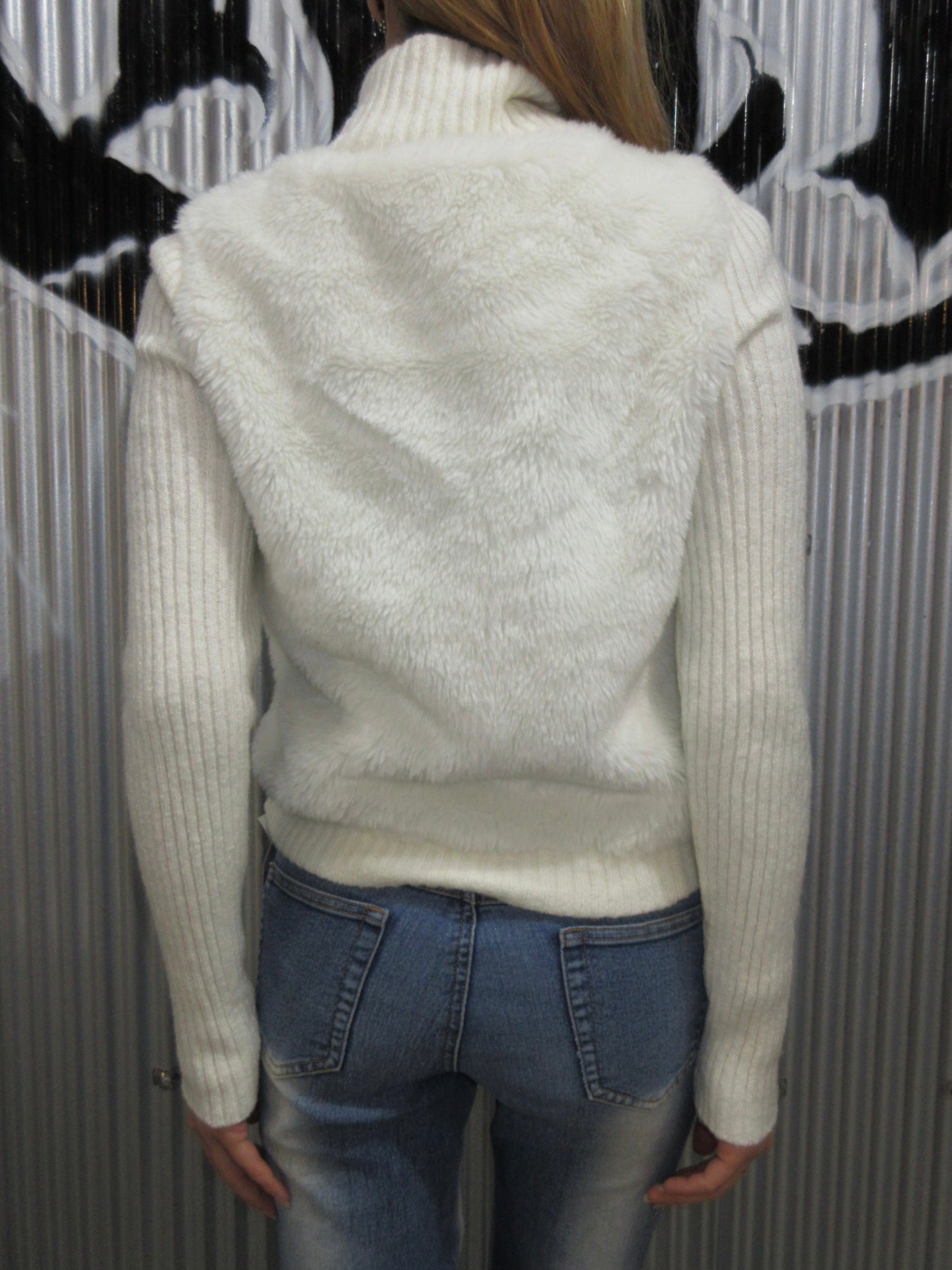 Vintage Design Zip Top