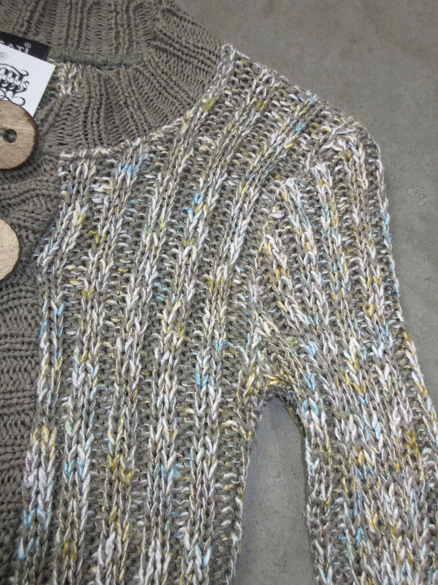 Vintage Design Top