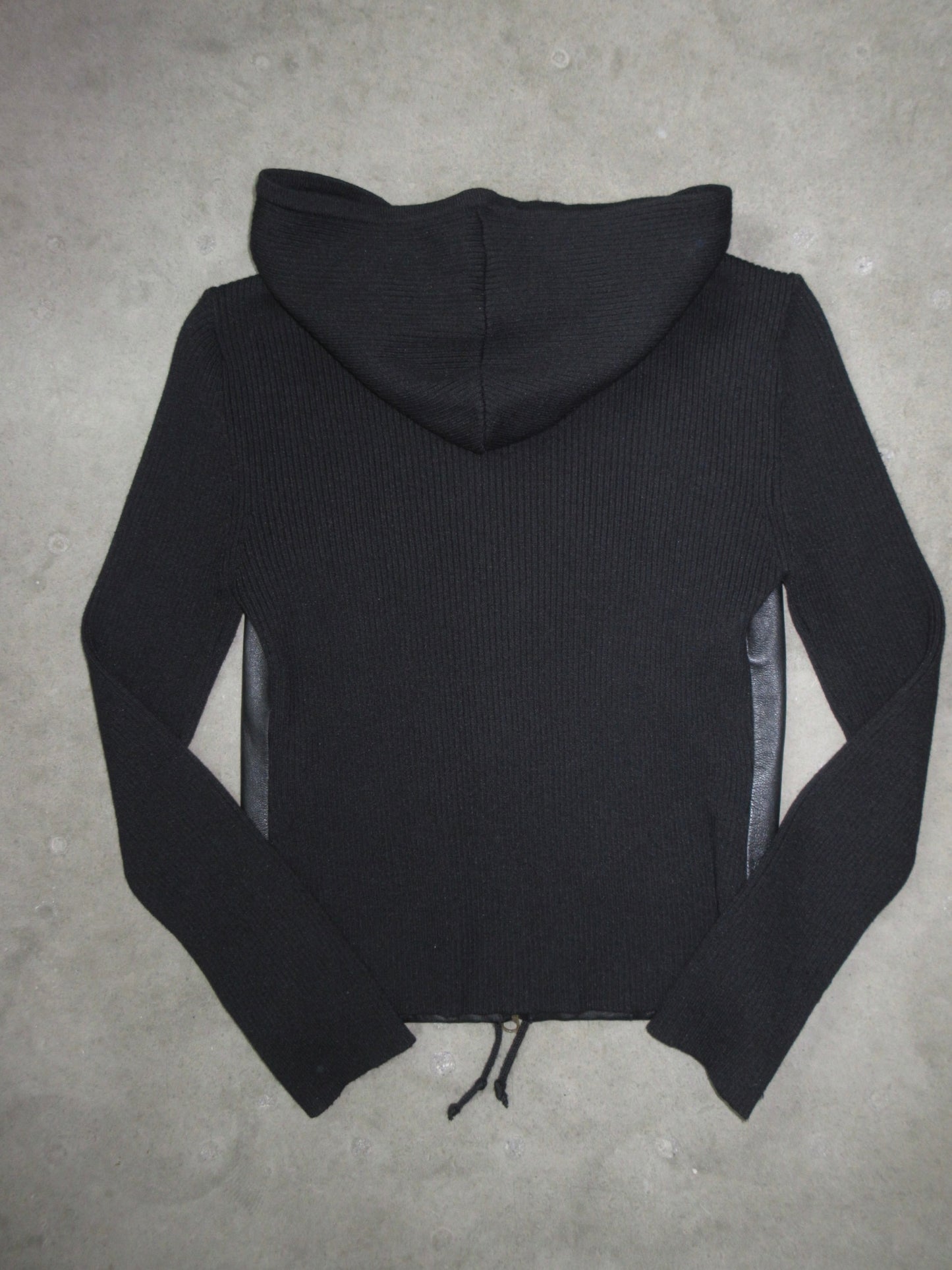 Vintage Design Zip Top