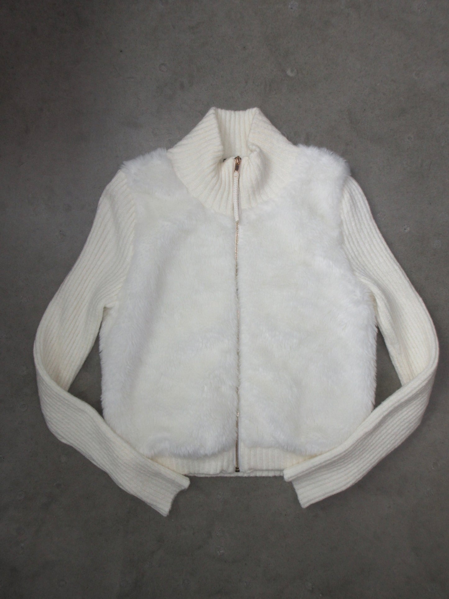 Vintage Design Zip Top