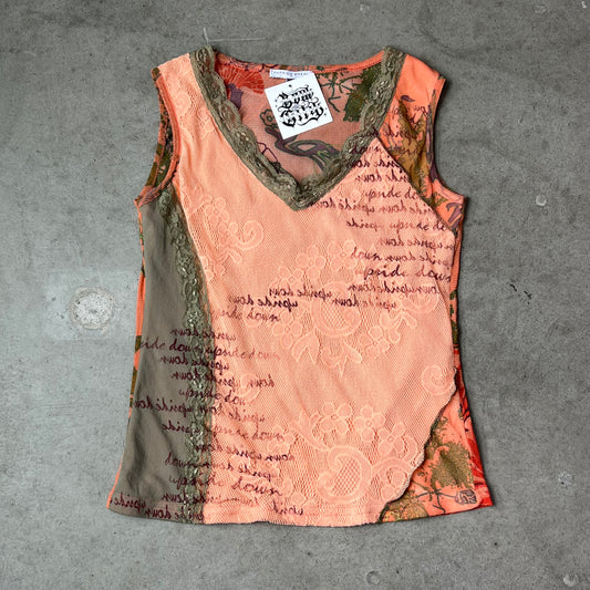Vintage Design Top